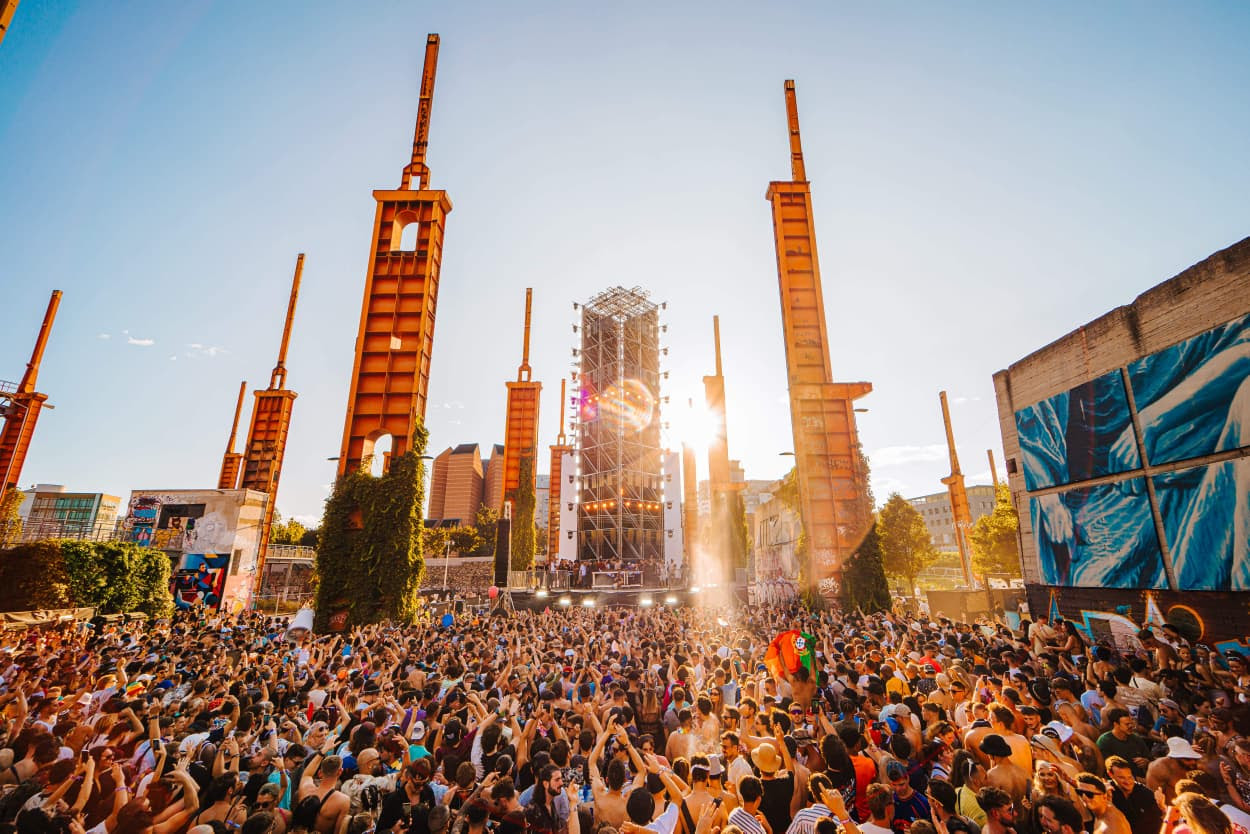 Los festivales se transforman en motores globales de turismo, economía y entretenimiento masivo